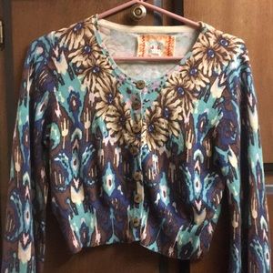 Chelsea and Violet button-up cropped sweater!!